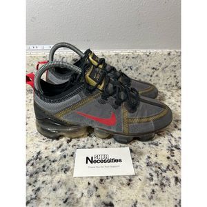 Nike Womens Air Vapormax 2019 Black Metallic Gold Red CU4872-001 Size 7